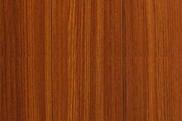 Sàn gỗ Prince PR1202 thanh lý