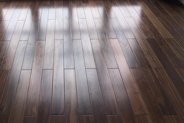 Sàn gỗ tự nhiên Chiu Liu 450x15mm