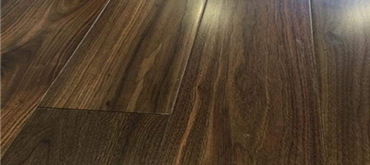Sàn gỗ tự nhiên óc chó 1050x15mm